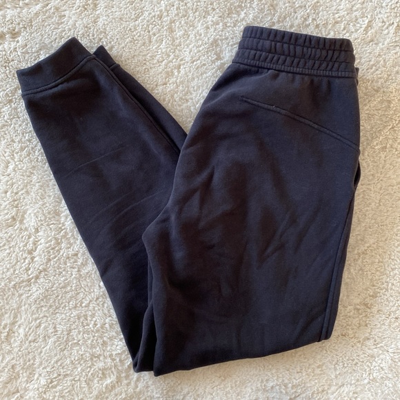 ❤️ Lululemon Loungeful High-Rise Jogger Full Length Size 4 Black NWOT - Picture 2 of 12